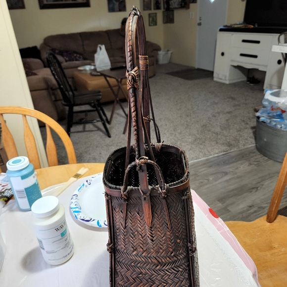 Beautiful upcycled basket, shabby chic/FrenchCountry/farmhouse - Picture 5 of 7